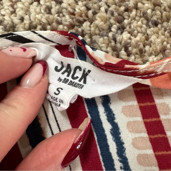 BB Dakota Multicolored Tie Front Blouse - Picture 2 of 3